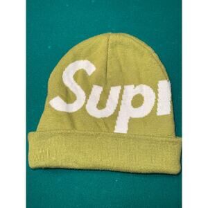 Supreme Big Logo Beanie| Light Olive BIG LOGO BEANIE Green